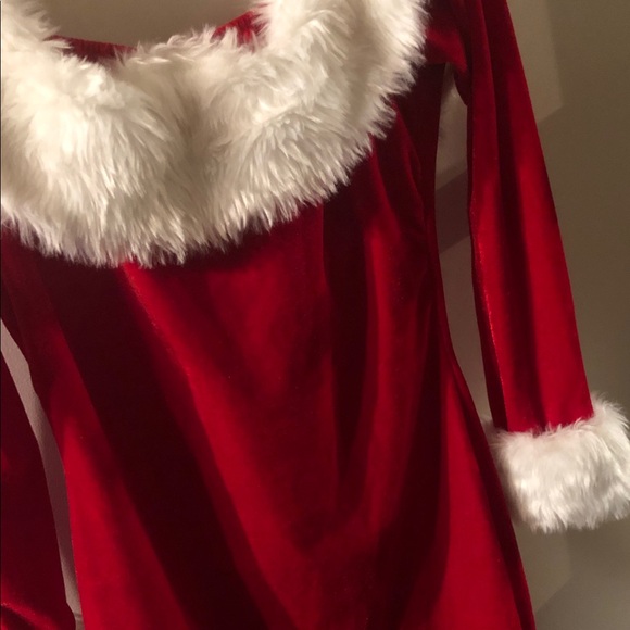 Red Santa Claus sexy Dress with White Fur Trim - Picture 4 of 8